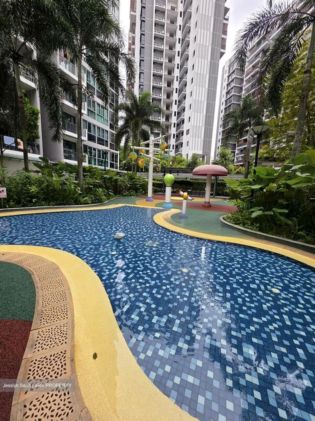 Esparina Residences (D19), Condominium #506376241